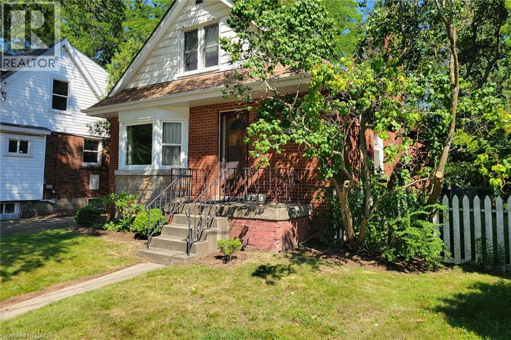 30 Sanders Boulevard, Hamilton, Ontario  L8S 3J3 - Photo 4 - 40854243
