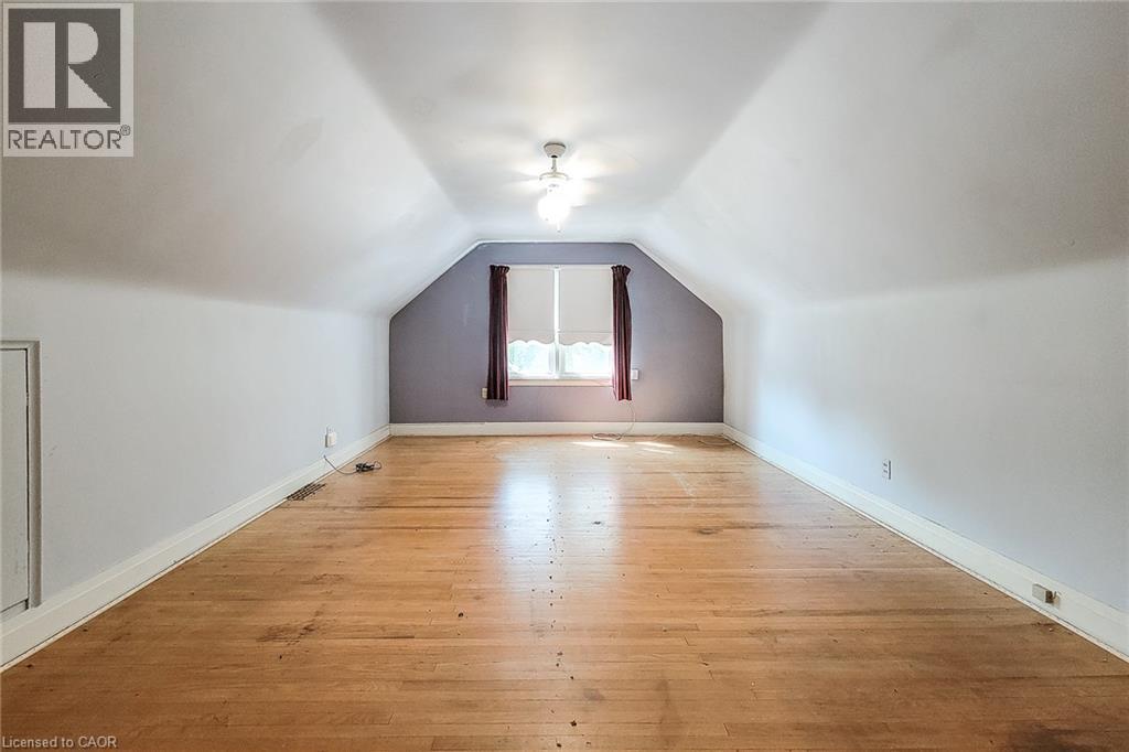 30 Sanders Boulevard, Hamilton, Ontario  L8S 3J3 - Photo 21 - 40854243