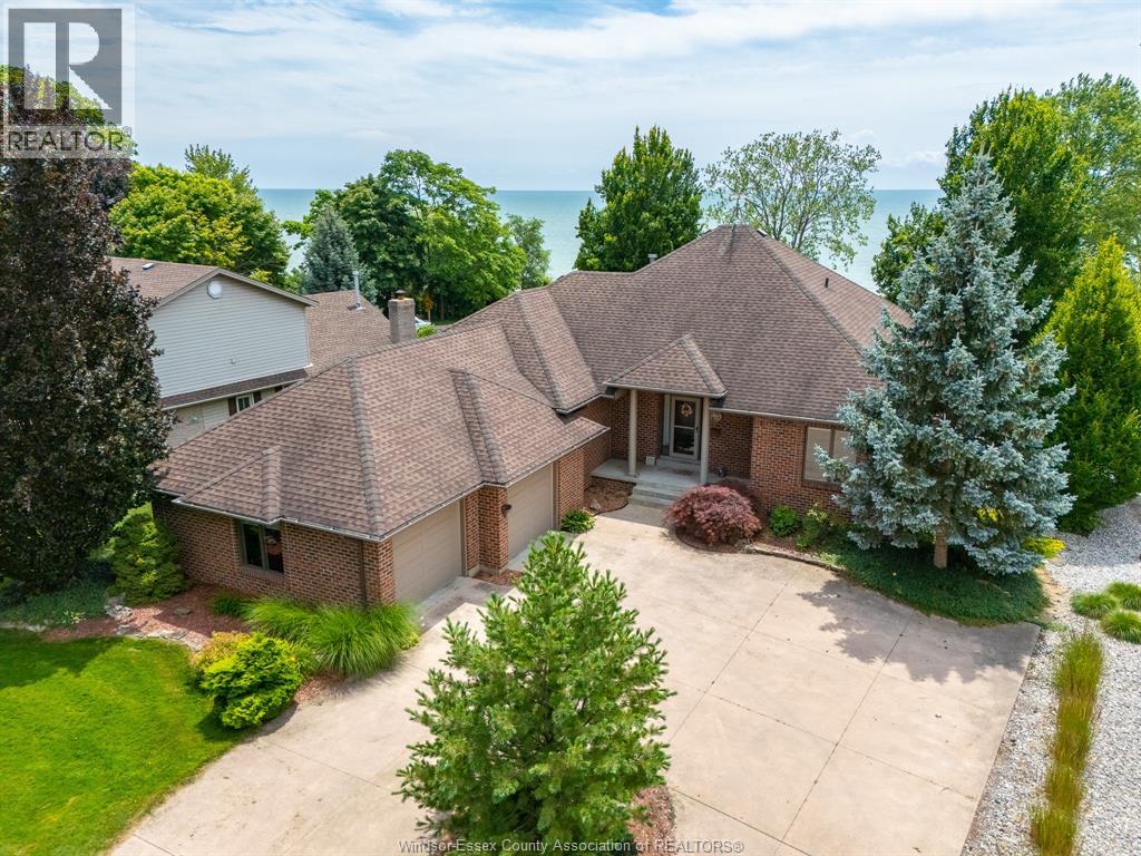 MLS# 26019340: 501 LAKE DRIVE, Kingsville, Canada