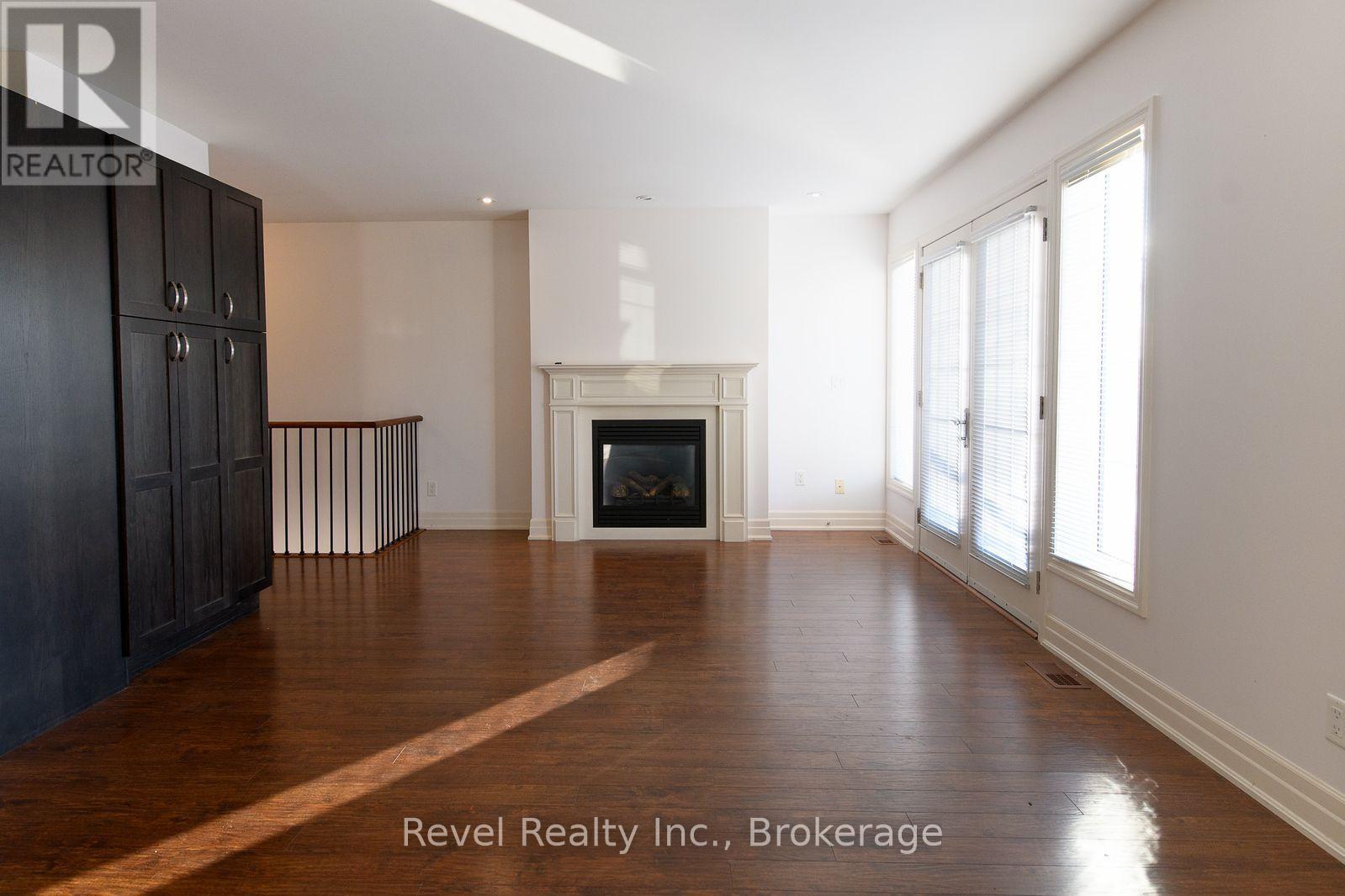 4 - 4-64 River Rd East River Road E, Wasaga Beach, Ontario  L9Z 2L1 - Photo 5 - S13657090