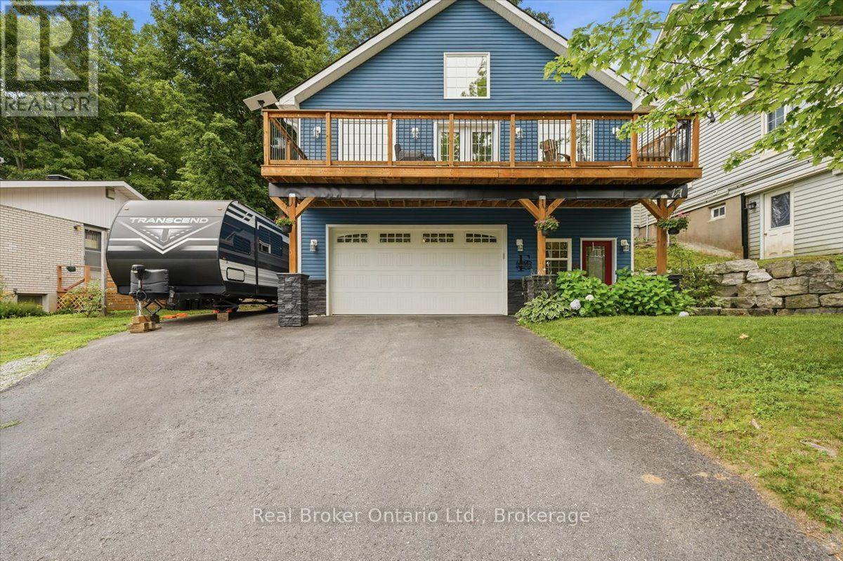 1a Clarence Avenue, Penetanguishene, Ontario  L9M 1A9 - Photo 40 - S13657210