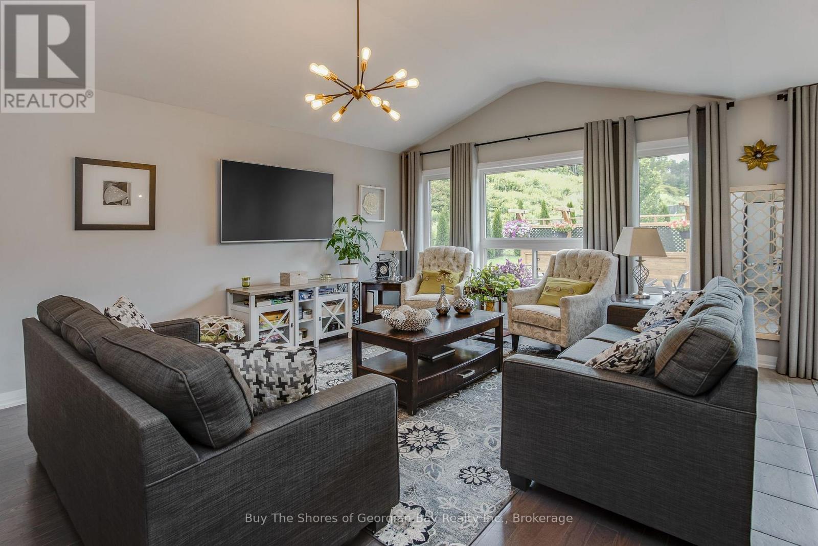 33 Beausoleil Drive, Penetanguishene, Ontario  L9M 0V8 - Photo 13 - S13657272