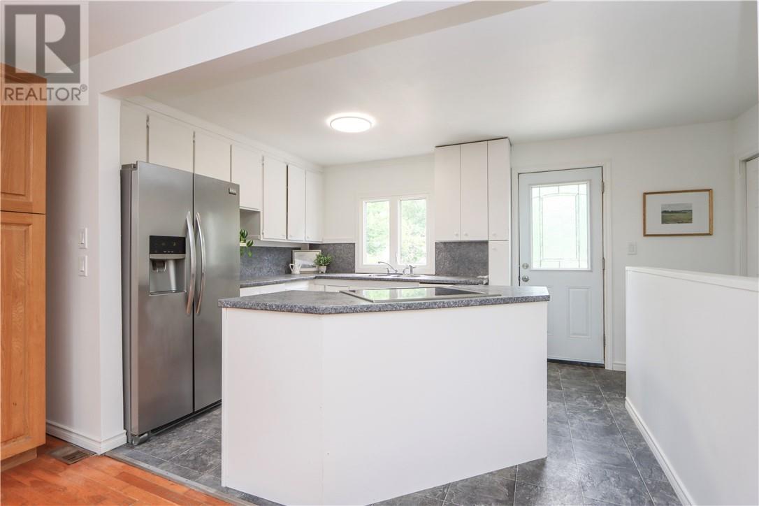 38 Gill Avenue, Onaping, Ontario  P0M 2R0 - Photo 13 - 2129709