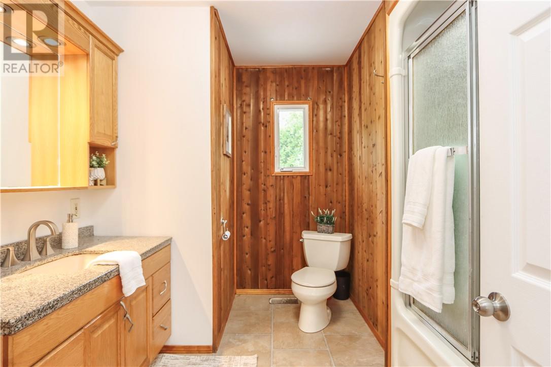 38 Gill Avenue, Onaping, Ontario  P0M 2R0 - Photo 19 - 2129709