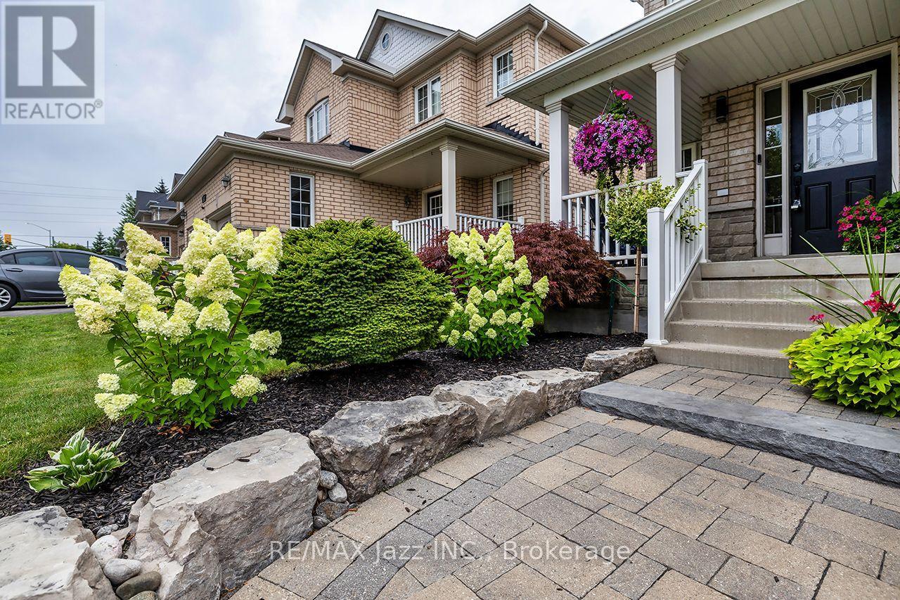 458 Longworth Avenue, Clarington, Ontario  L1C 0E1 - Photo 3 - E13657206