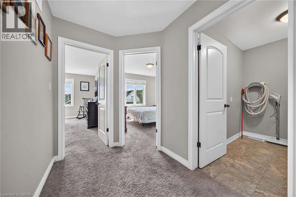 17 Grantham Avenue S, St. Catharines, Ontario  L2P 3B3 - Photo 25 - 40854043