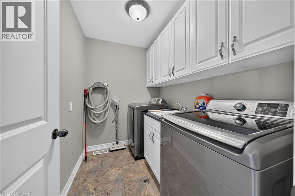 17 Grantham Avenue S, St. Catharines, Ontario  L2P 3B3 - Photo 36 - 40854043