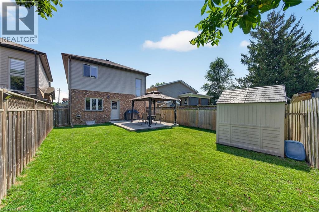 17 Grantham Avenue S, St. Catharines, Ontario  L2P 3B3 - Photo 42 - 40854043