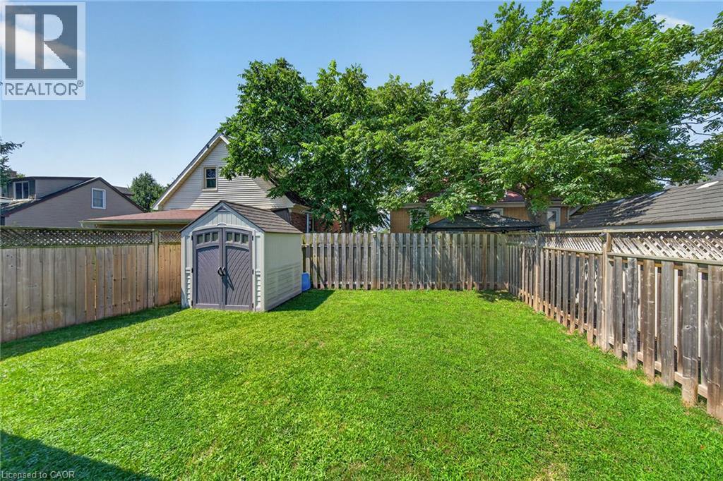 17 Grantham Avenue S, St. Catharines, Ontario  L2P 3B3 - Photo 47 - 40854043