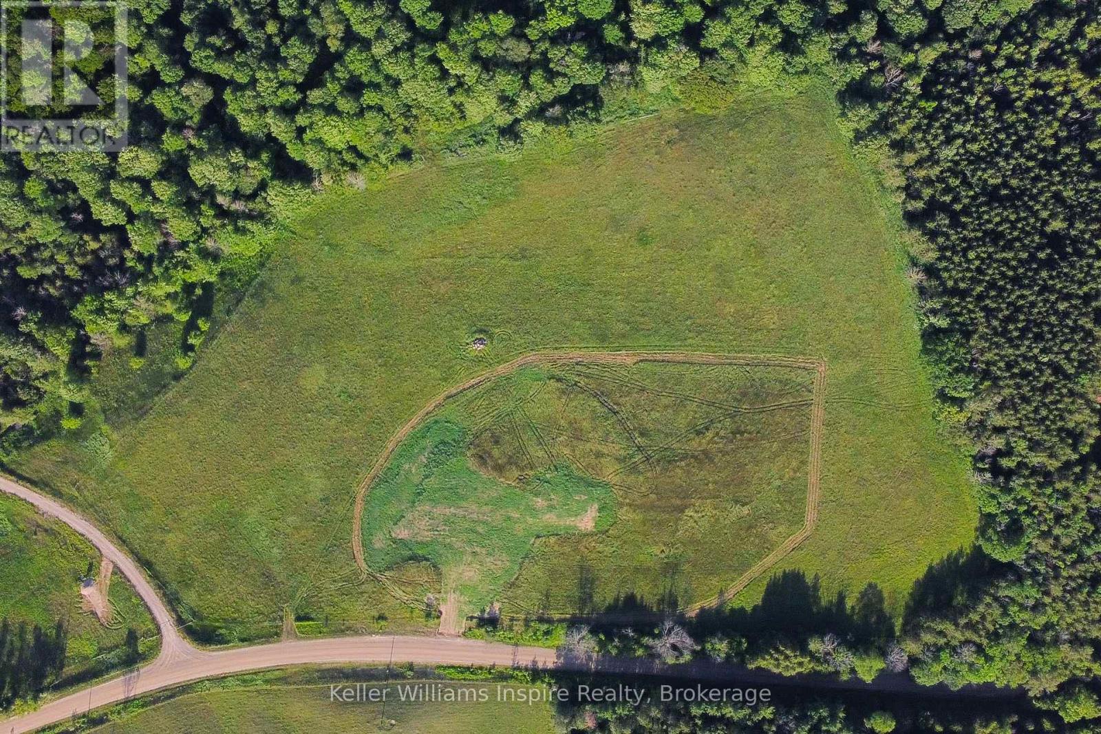 678075 Centre Road, Mulmur, Ontario L0N 1S7 - Photo 14 - X13206800