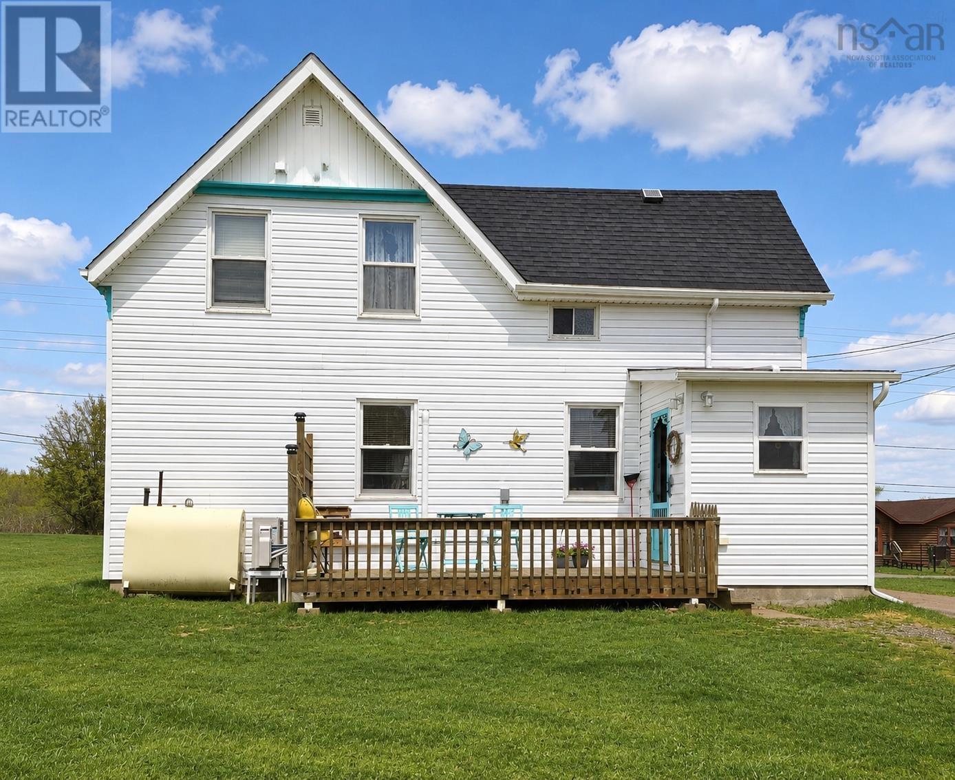 41 242 Highway, Joggins, Nova Scotia  B0L 1A0 - Photo 3 - 202610946