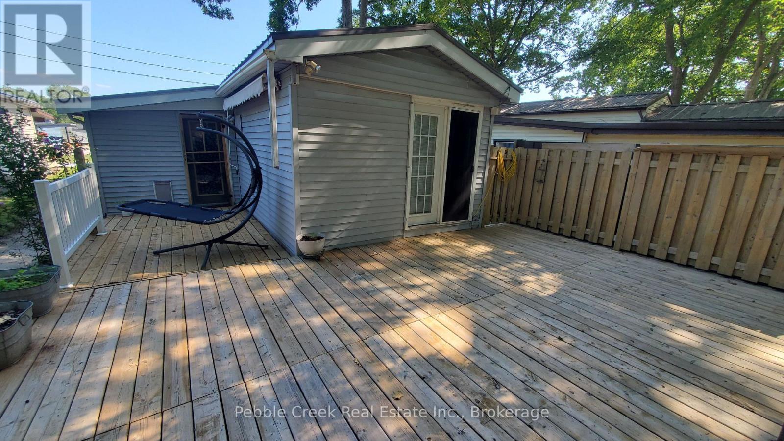Unit #3 - 9951 Northville Crescent, Lambton Shores, Ontario  N0M 2N0 - Photo 3 - X13657250