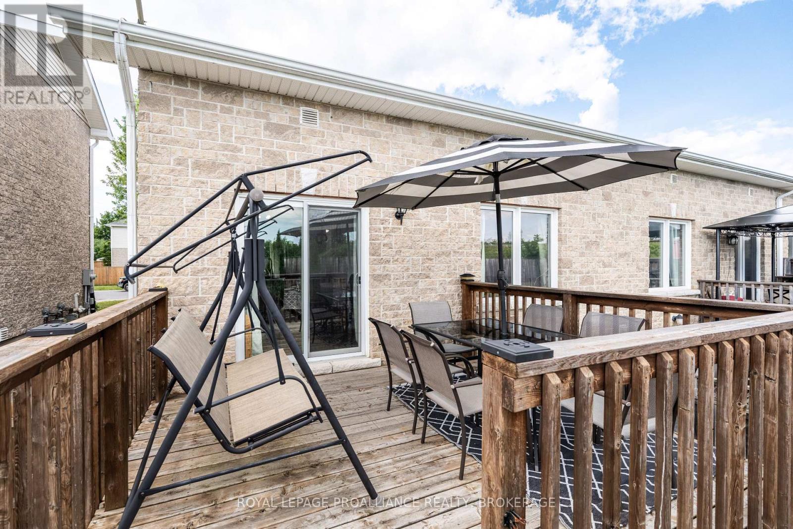 974 Swanfield Street, Kingston, Ontario  K7M 0A6 - Photo 36 - X13657022