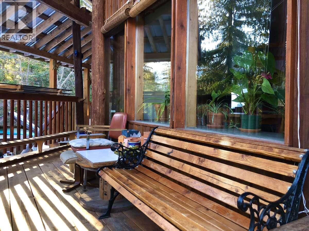 6119 Slocan River Road, Appledale, British Columbia  V0G 2J0 - Photo 3 - 10352161