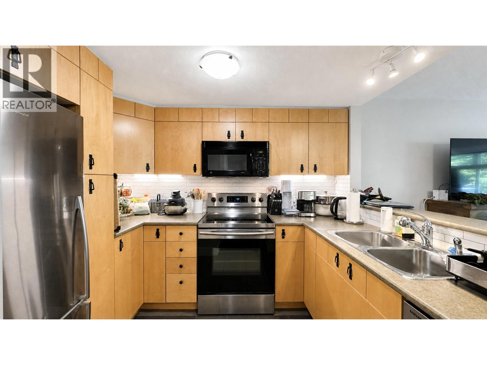 28 7428 Southwynde Avenue, Burnaby, British Columbia  V3N 0A1 - Photo 16 - R3137042