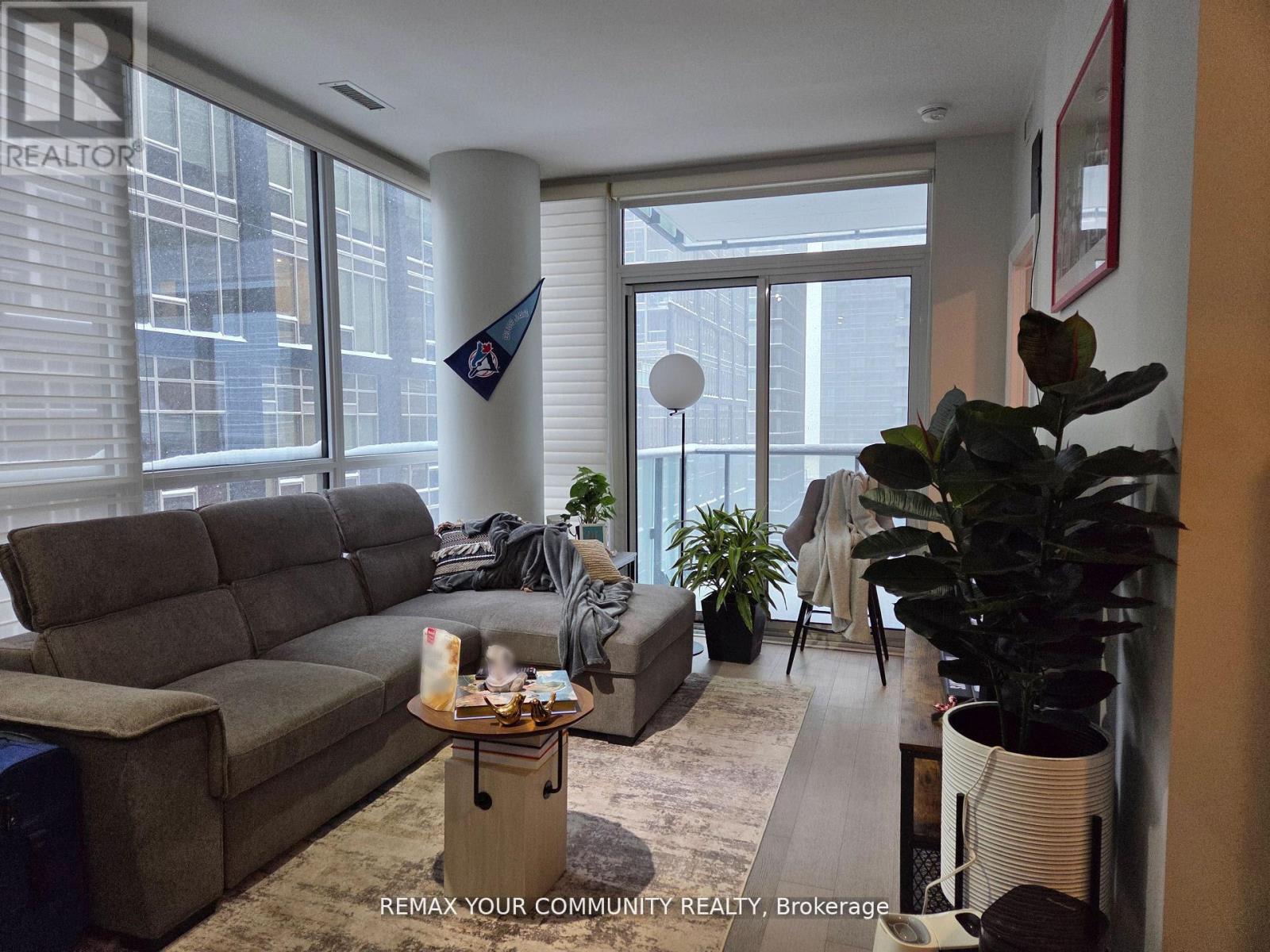 1208 - 8 Mercer Street, Toronto, Ontario  M5V 0C4 - Photo 3 - C13657010
