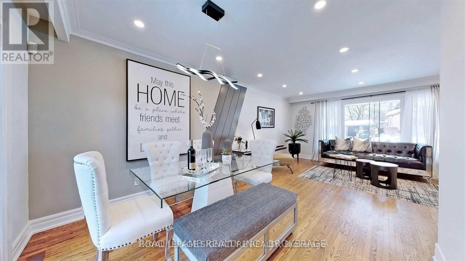 Upper - 17 Baroness Crescent, Toronto, Ontario M2J 3K4 - Photo 10 - C13657062
