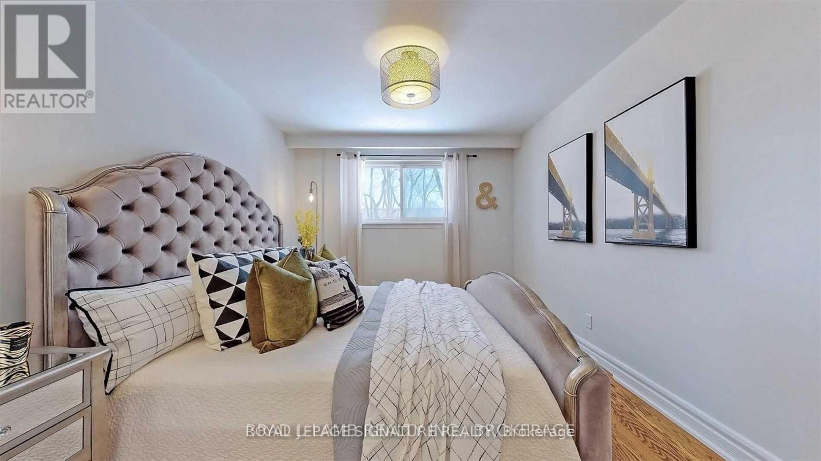 Upper - 17 Baroness Crescent, Toronto, Ontario M2J 3K4 - Photo 19 - C13657062