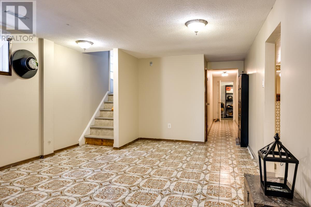 267 Horsham Avenue, Toronto, Ontario  M2R 1G5 - Photo 23 - C13657074