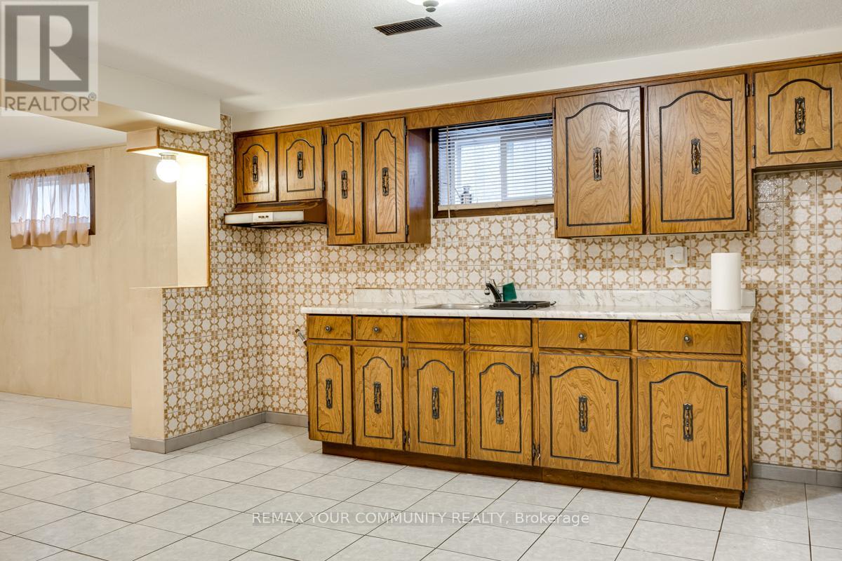 267 Horsham Avenue, Toronto, Ontario  M2R 1G5 - Photo 26 - C13657074