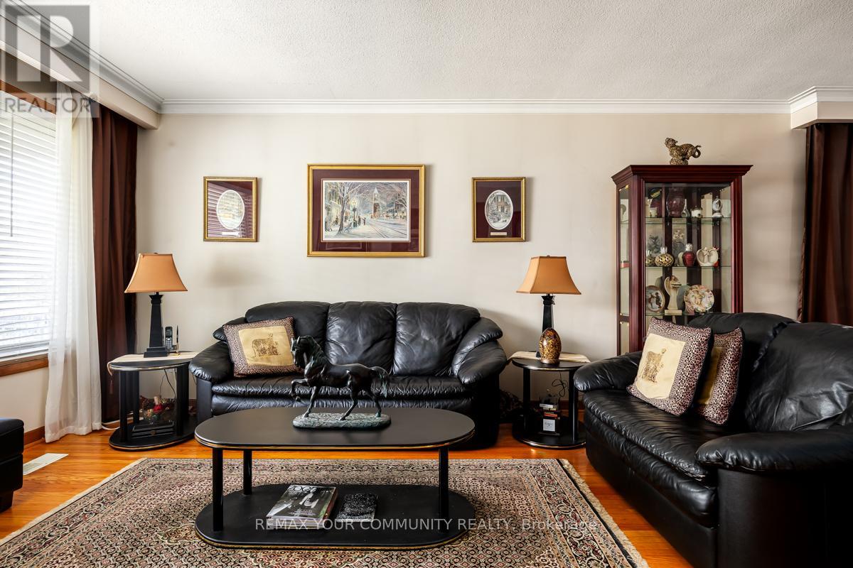 267 Horsham Avenue, Toronto, Ontario  M2R 1G5 - Photo 6 - C13657074