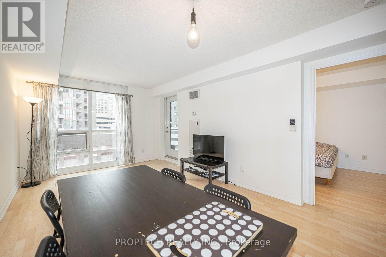 411 - 761 Bay Street, Toronto, Ontario  M5G 2R2 - Photo 12 - C13657088