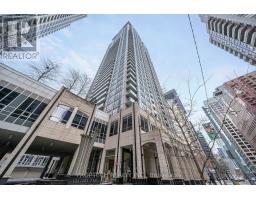 411 - 761 BAY STREET, Toronto, Ontario