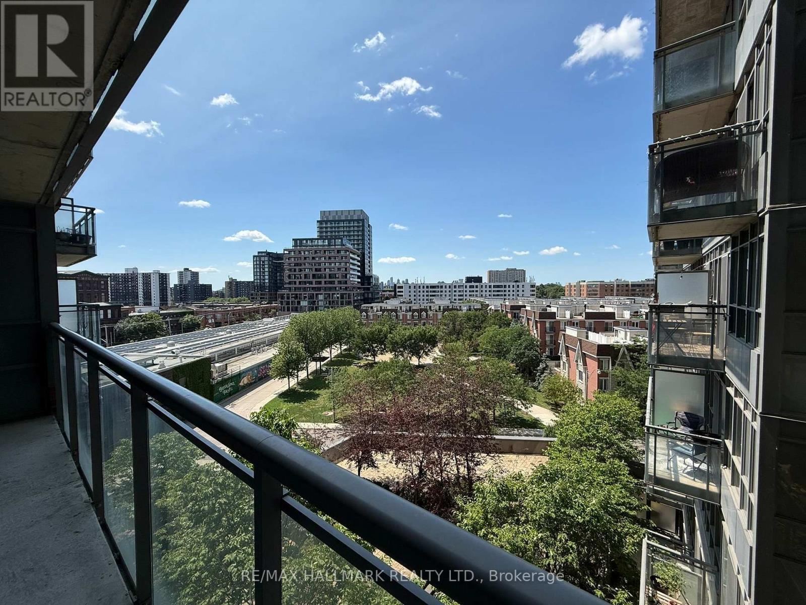 709 - 38 Joe Shuster Way W, Toronto, Ontario  M6K 0A5 - Photo 18 - C13657106