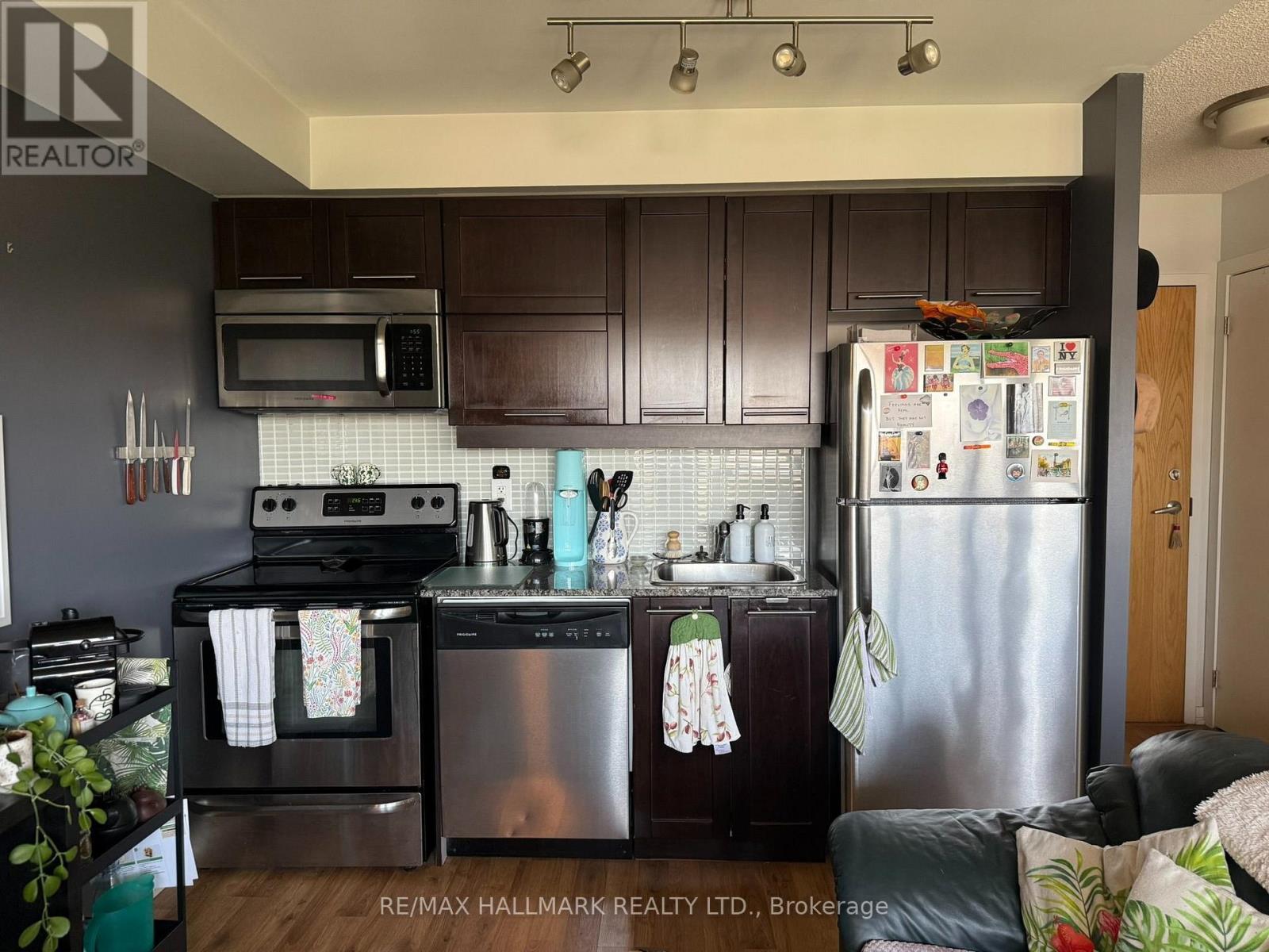 709 - 38 Joe Shuster Way W, Toronto, Ontario  M6K 0A5 - Photo 6 - C13657106