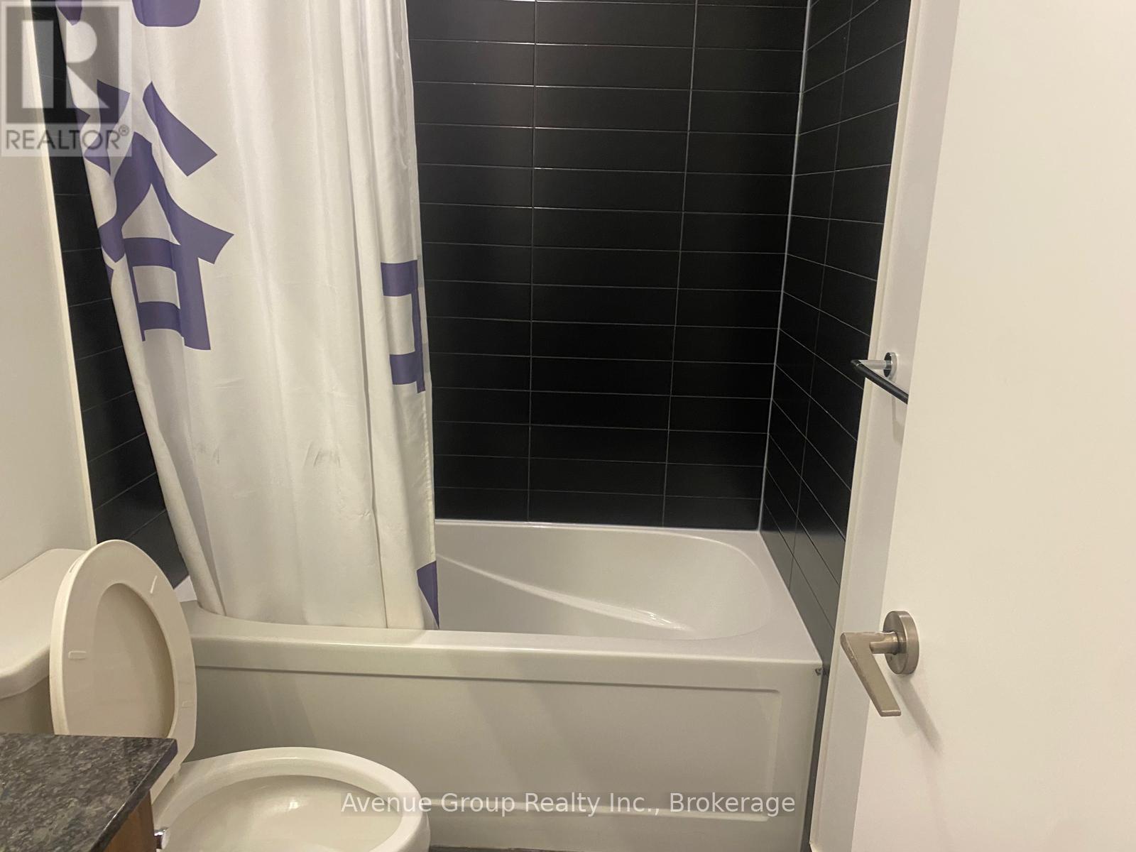 2304 - 501 Yonge St Street, Toronto, Ontario M4Y 0G8 - Photo 5 - C13657176