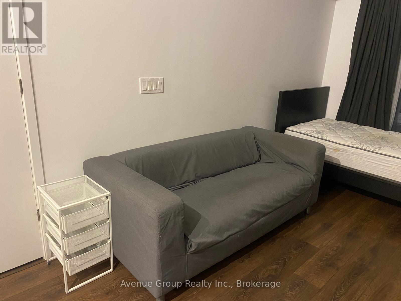 2304 - 501 Yonge St Street, Toronto, Ontario M4Y 0G8 - Photo 7 - C13657176