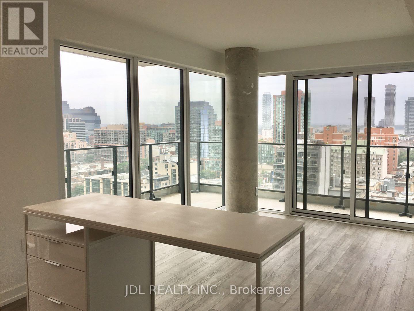 1906 - 77 Shuter Street, Toronto, Ontario  M5B 0B8 - Photo 2 - C13657264
