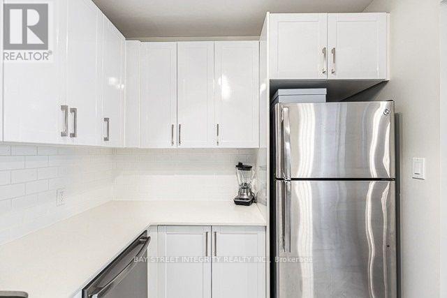 1 - 82 Maitland Street, Toronto, Ontario M4Y 1E4 - Photo 3 - C13657270