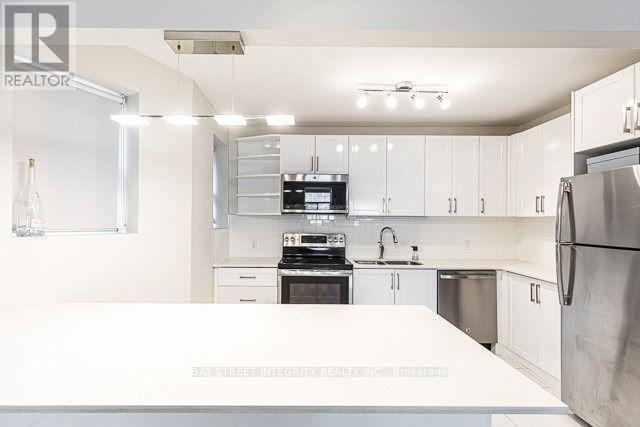 1 - 82 Maitland Street, Toronto, Ontario M4Y 1E4 - Photo 5 - C13657270