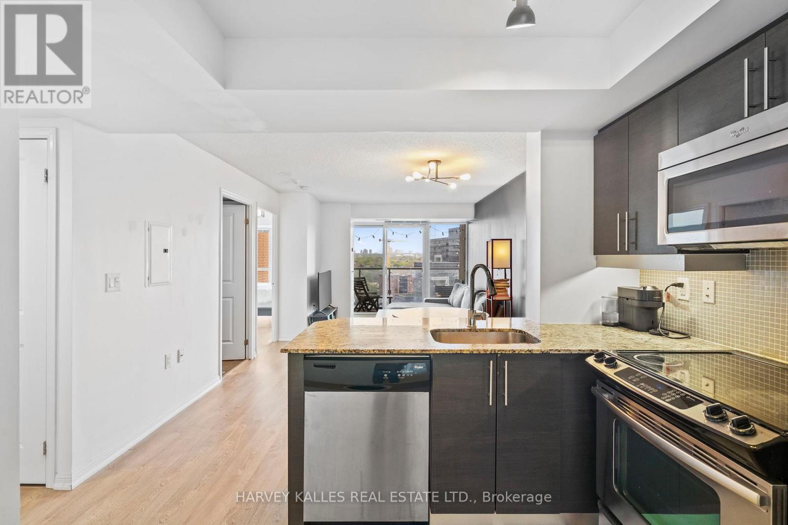 1316 - 125 Western Battery Road, Toronto, Ontario  M6K 3R8 - Photo 4 - C13657276