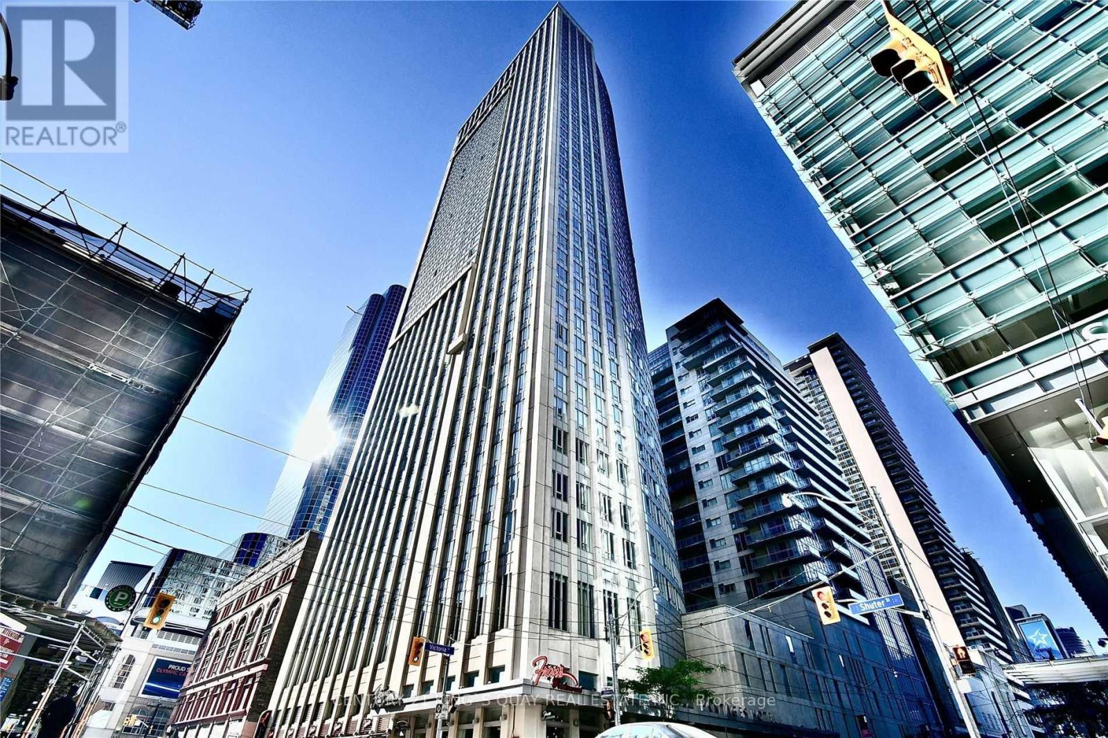 1002 - 200 VICTORIA STREET, Toronto, Ontario