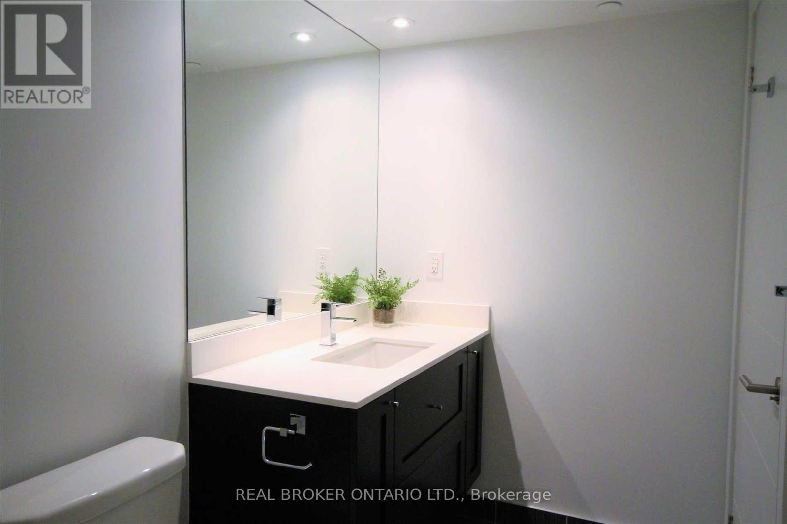 325 - 525 Adelaide Street W, Toronto, Ontario M5V 0N7 - Photo 14 - C13657320