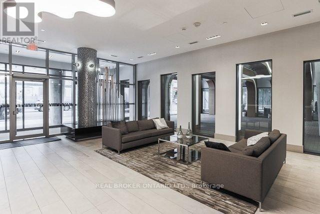 325 - 525 Adelaide Street W, Toronto, Ontario M5V 0N7 - Photo 4 - C13657320