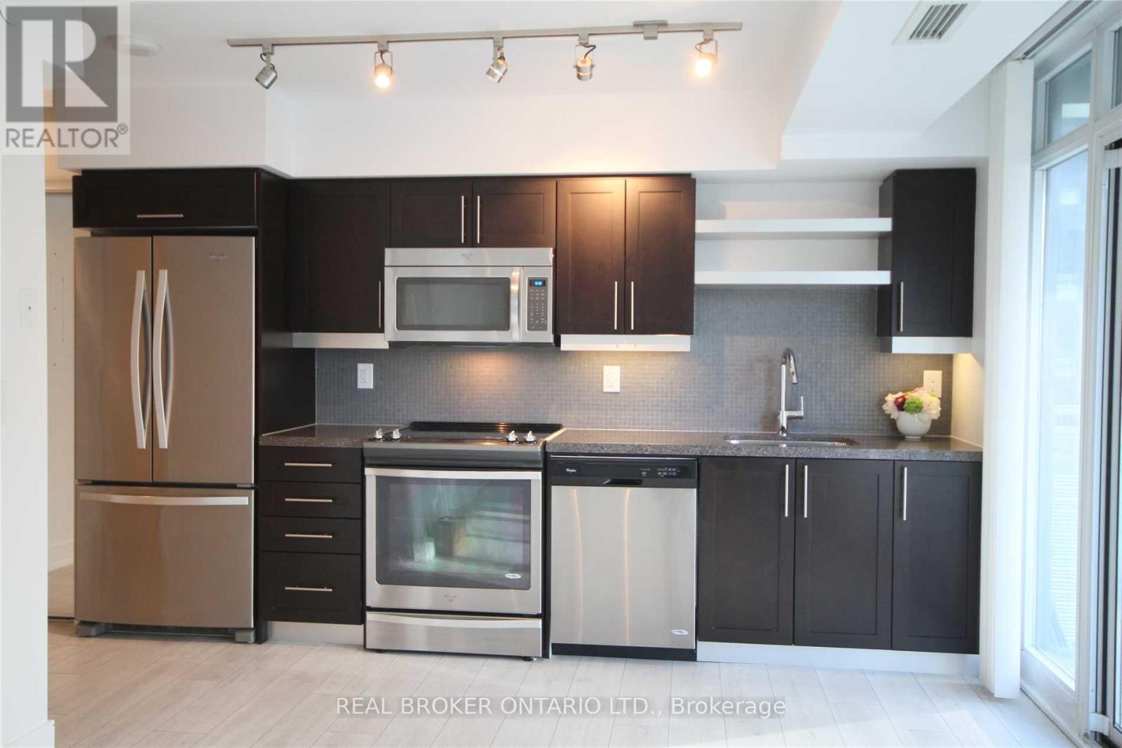 325 - 525 Adelaide Street W, Toronto, Ontario M5V 0N7 - Photo 9 - C13657320