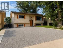 305 51 Avenue, Coalhurst, Alberta