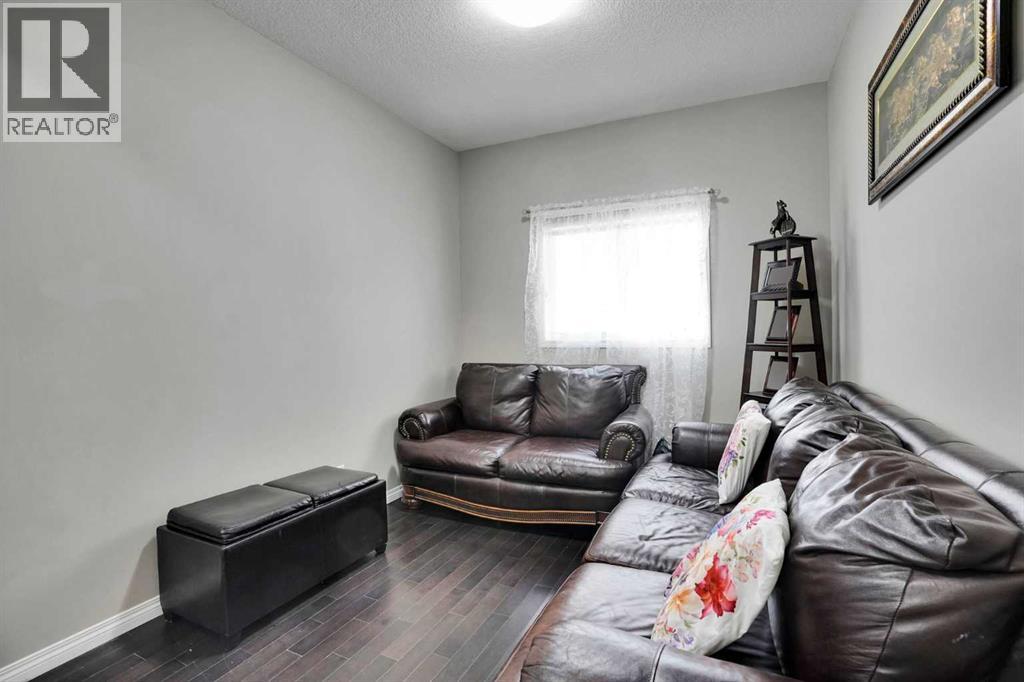 1239 Brightoncrest Green SE, Calgary, Alberta  T2Z 1G7 - Photo 7 - A2329399