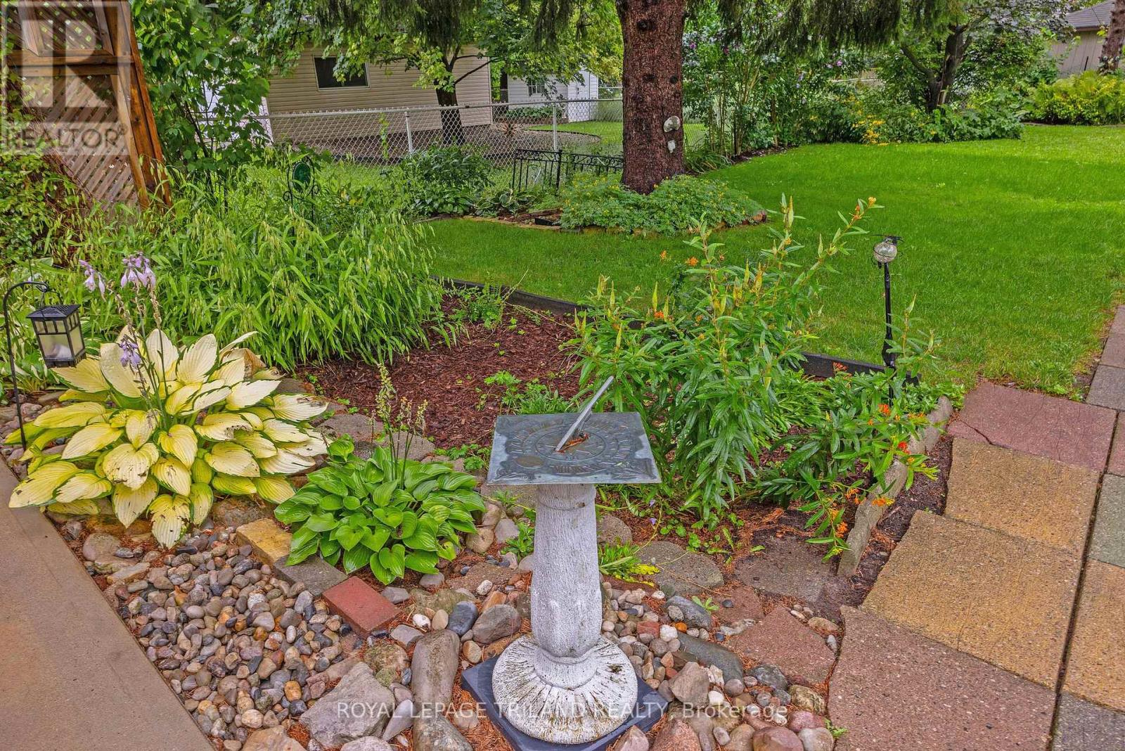 1858 Park Avenue, London East, Ontario  N5W 2J8 - Photo 24 - X13657004