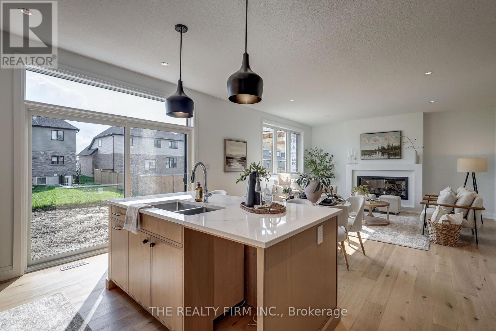79 Royal Crescent, Southwold, Ontario  N5P 0G2 - Photo 18 - X13657016