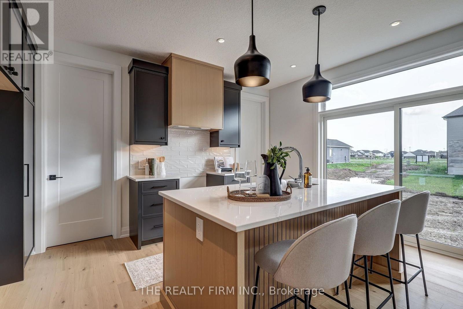 79 Royal Crescent, Southwold, Ontario  N5P 0G2 - Photo 20 - X13657016