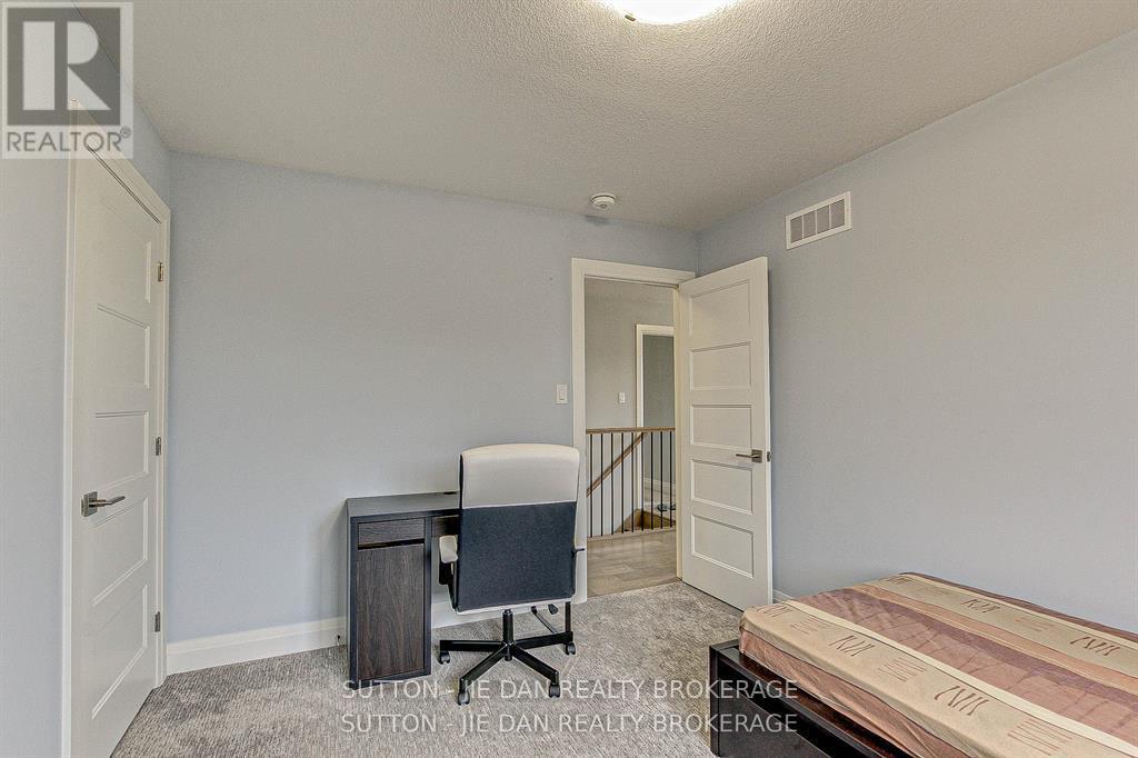 98 Locky Lane, Middlesex Centre, Ontario  N0L 1R0 - Photo 13 - X13657092