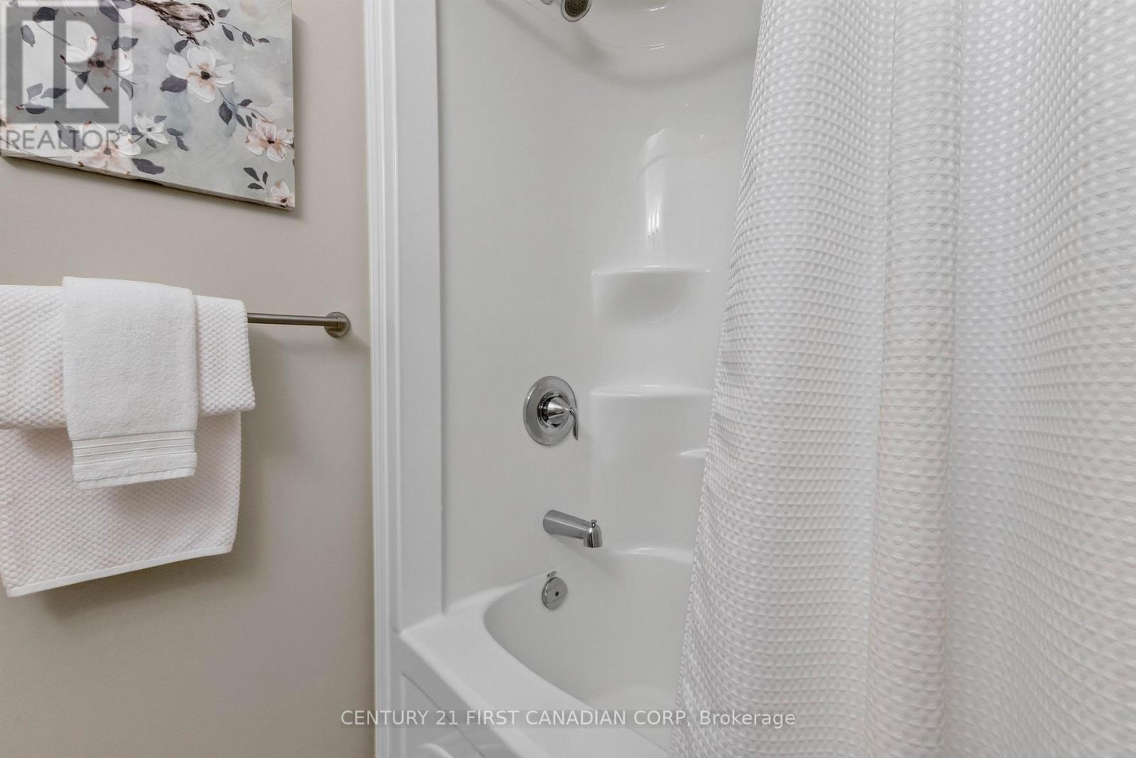 3183 Pincombe Drive, London South, Ontario  N6L 0B4 - Photo 19 - X13657318