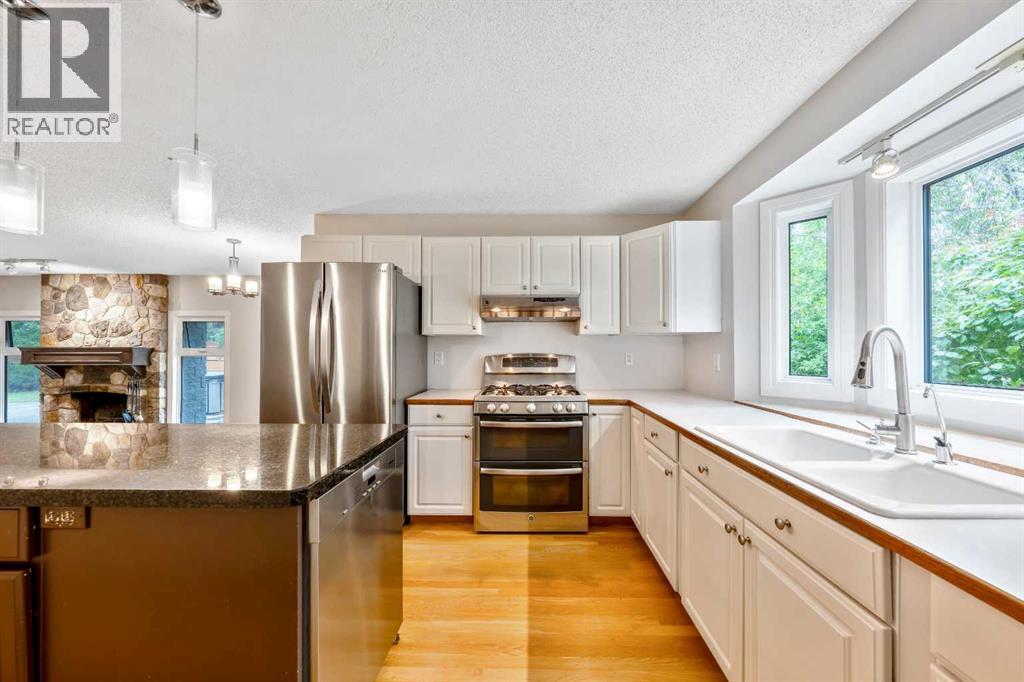 224 Varsity Crescent Nw, Calgary, Alberta  T3B 2Z6 - Photo 12 - A2330179