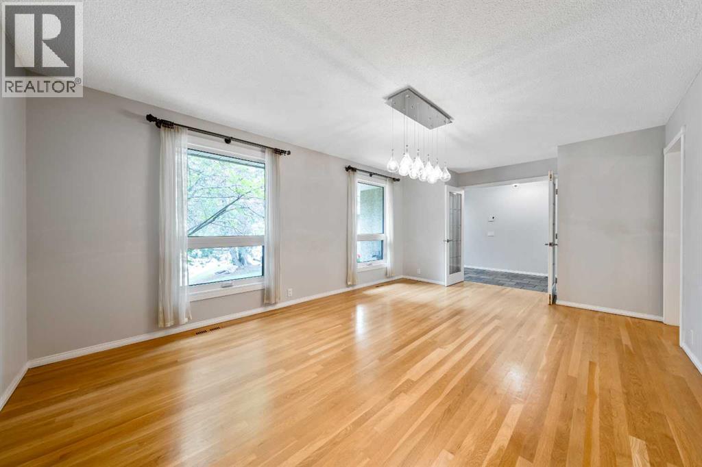 224 Varsity Crescent Nw, Calgary, Alberta  T3B 2Z6 - Photo 7 - A2330179