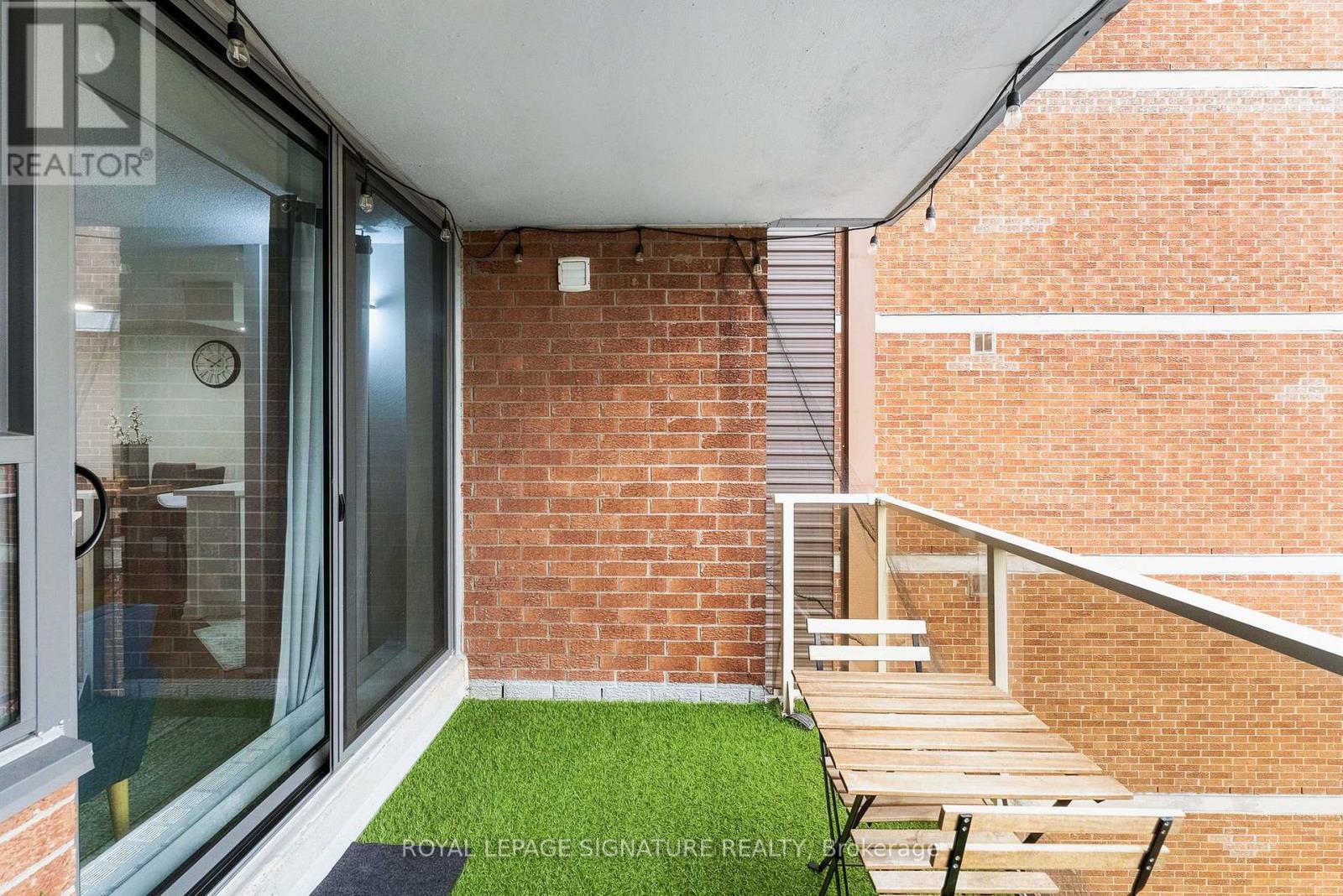 1807 - 100 Wingarden Court, Toronto, Ontario  M1B 2P4 - Photo 27 - E13657114