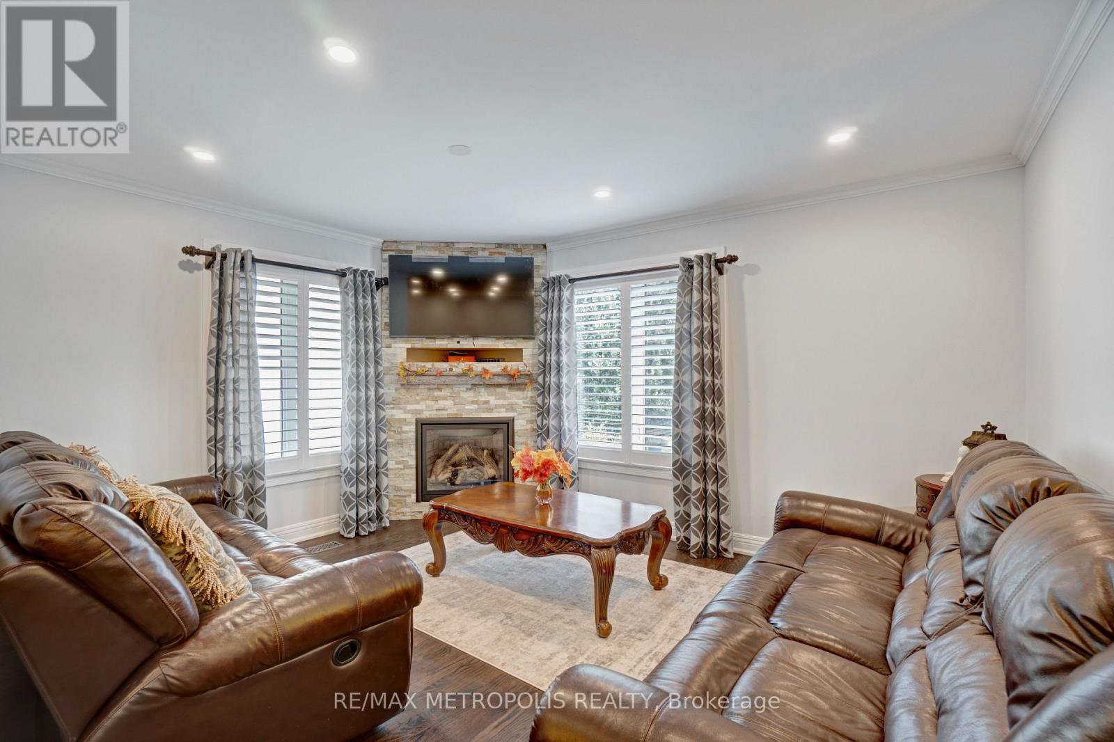 1872 Appleview Road, Pickering, Ontario  L1V 1T8 - Photo 7 - E13657294